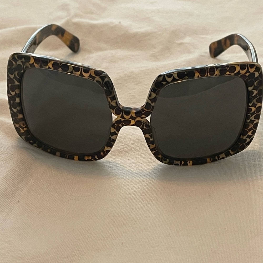 Coach Logo Sunglasses